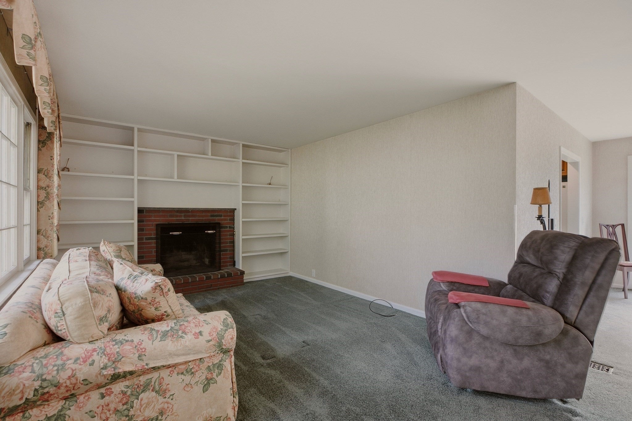 66 Eleanor St, Dartmouth, MA Photo #15