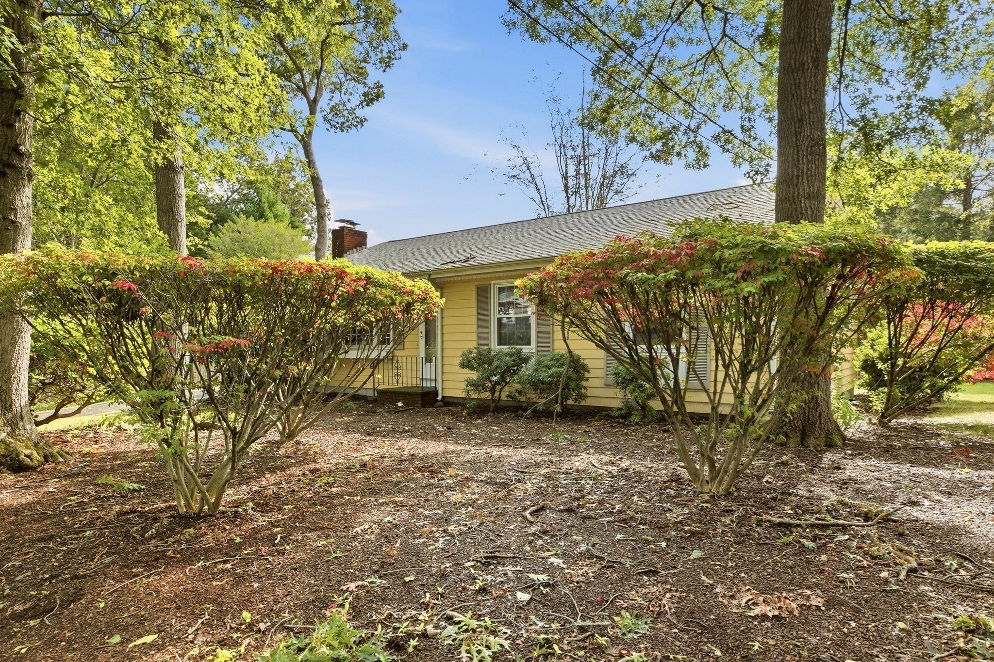 66 Eleanor St, Dartmouth, MA Photo #4