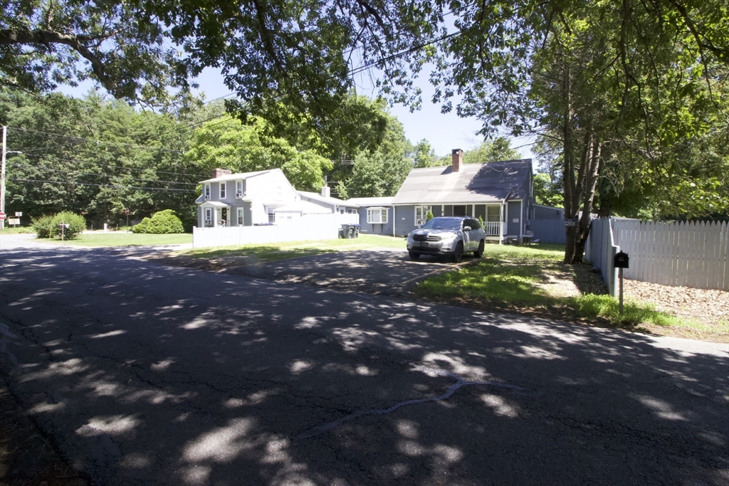 6 Mcnulty Rd