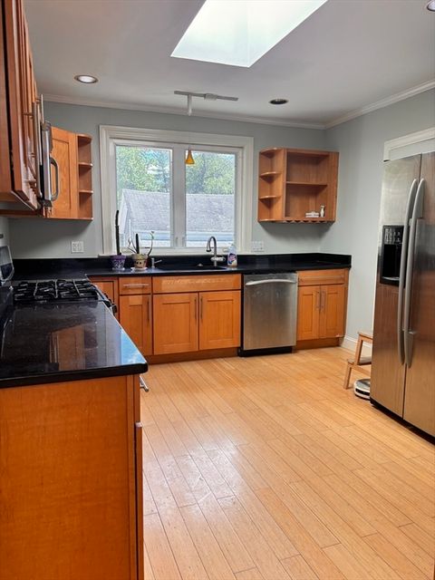 Photo of 4-6 Stinson Ct #3, Cambridge, MA 02139 (MLS # 73464851)