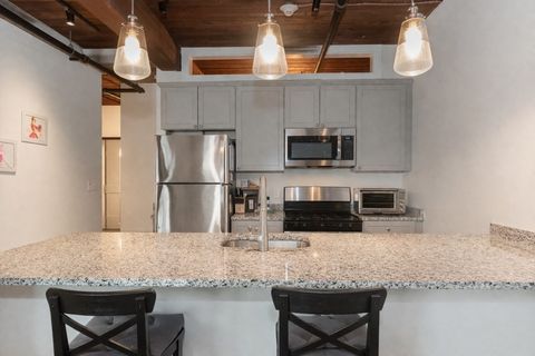 55 Sterling St 305 Clinton MA 01510