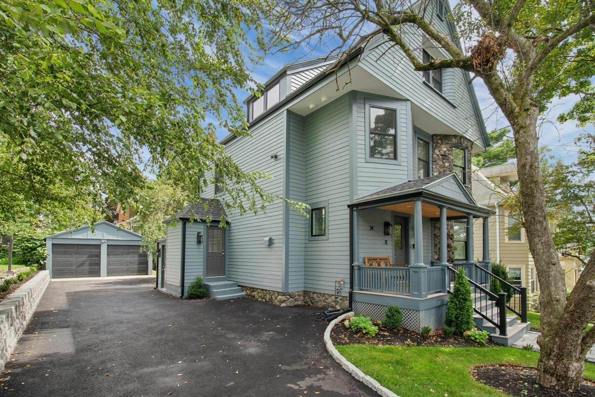 34 Addison St