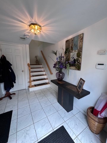 1 Sunnyside Dr 1