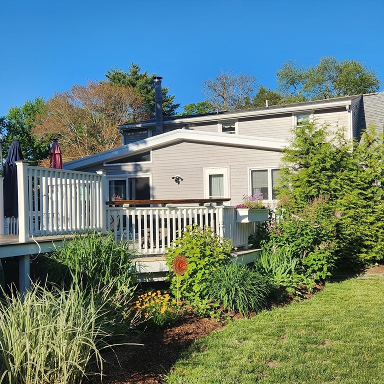 19 Maple St