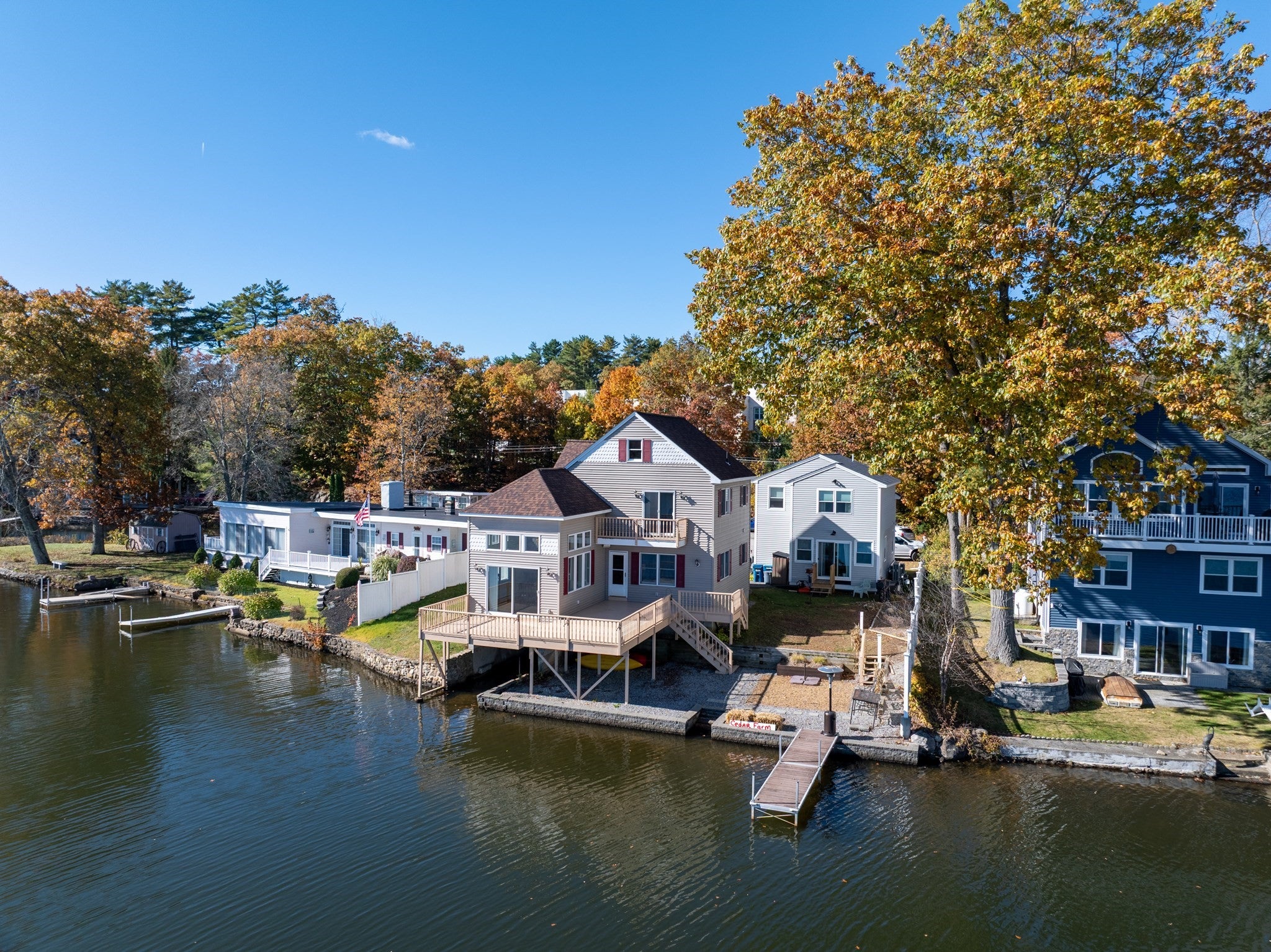 26 Cedar Lake Dr