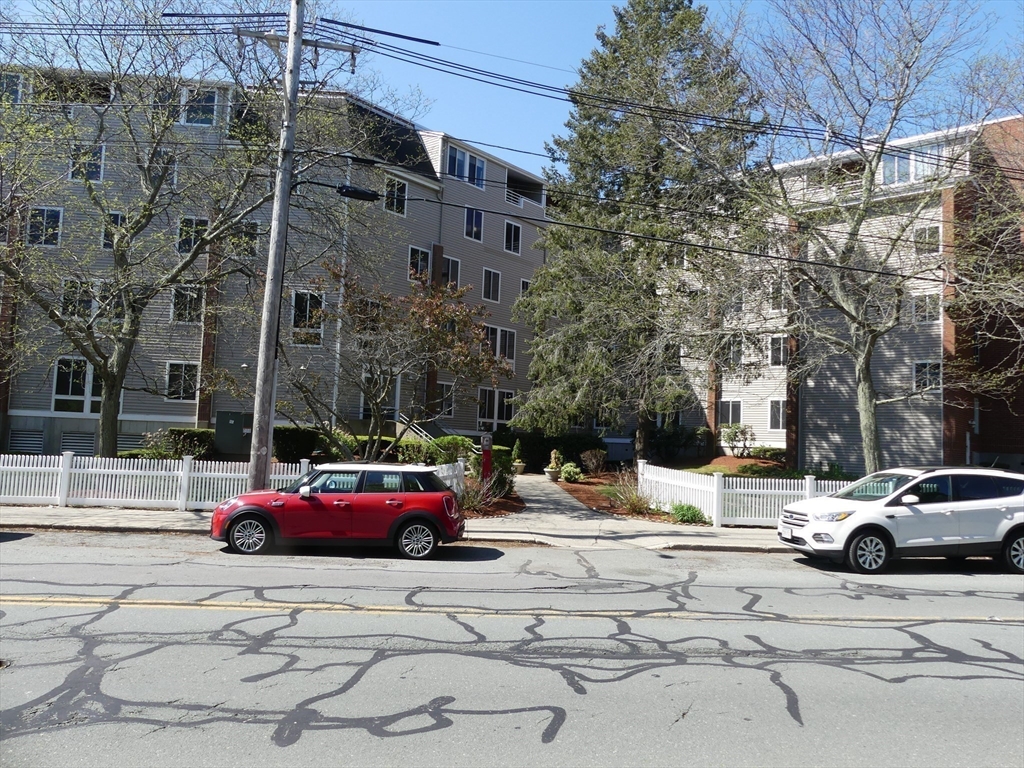 109 Water Street 304