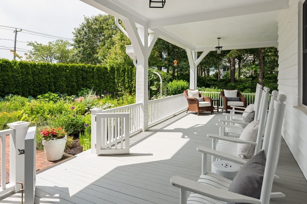 150 Sea View Ave