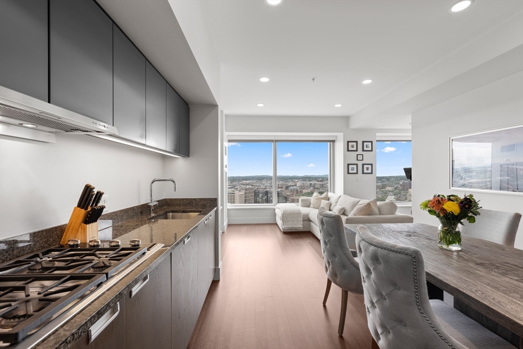110 Stuart Street 26J