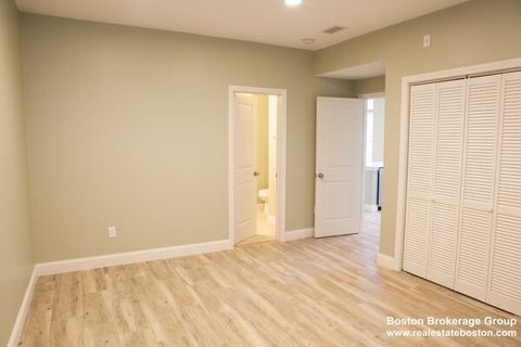 10 Roxbury 1 Boston MA 02119