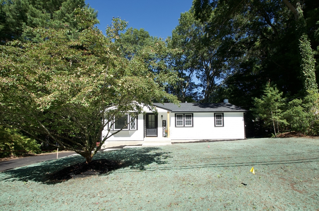 7 Barbara Rd