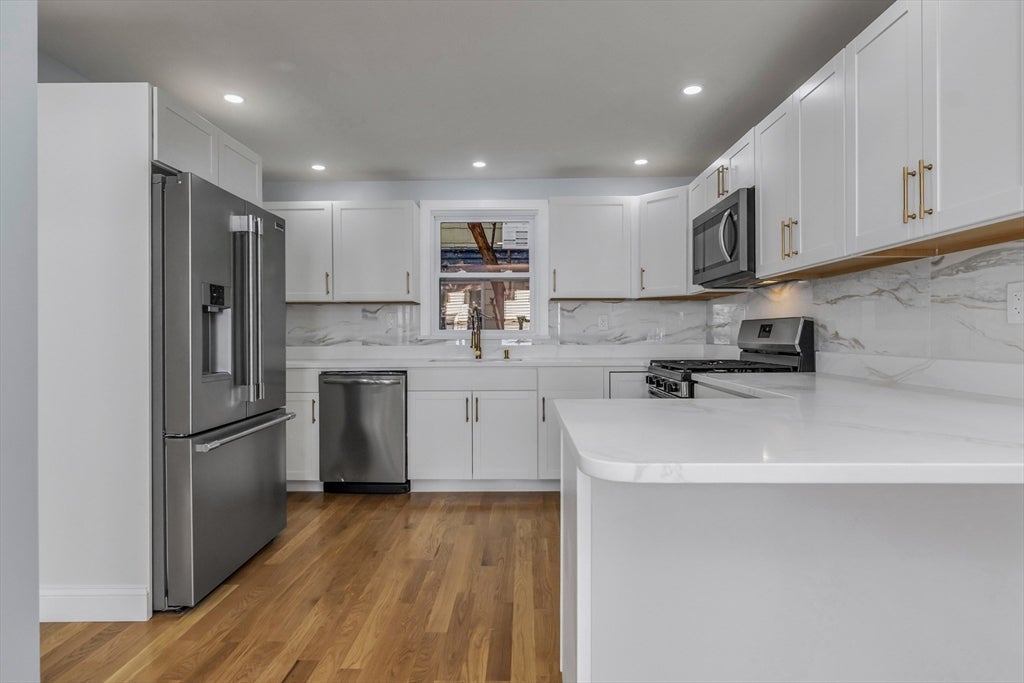 197 Oakland Ave, Methuen, MA, 197 Oakland Ave, Methuen, MA Photo #15