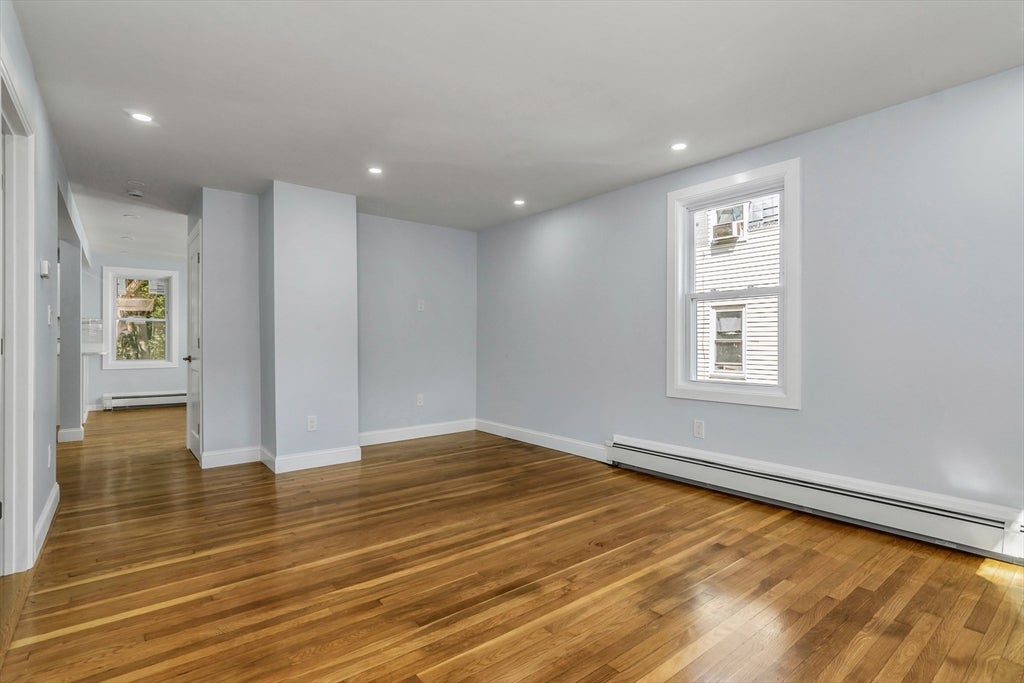197 Oakland Ave, Methuen, MA, 197 Oakland Ave, Methuen, MA Photo #4