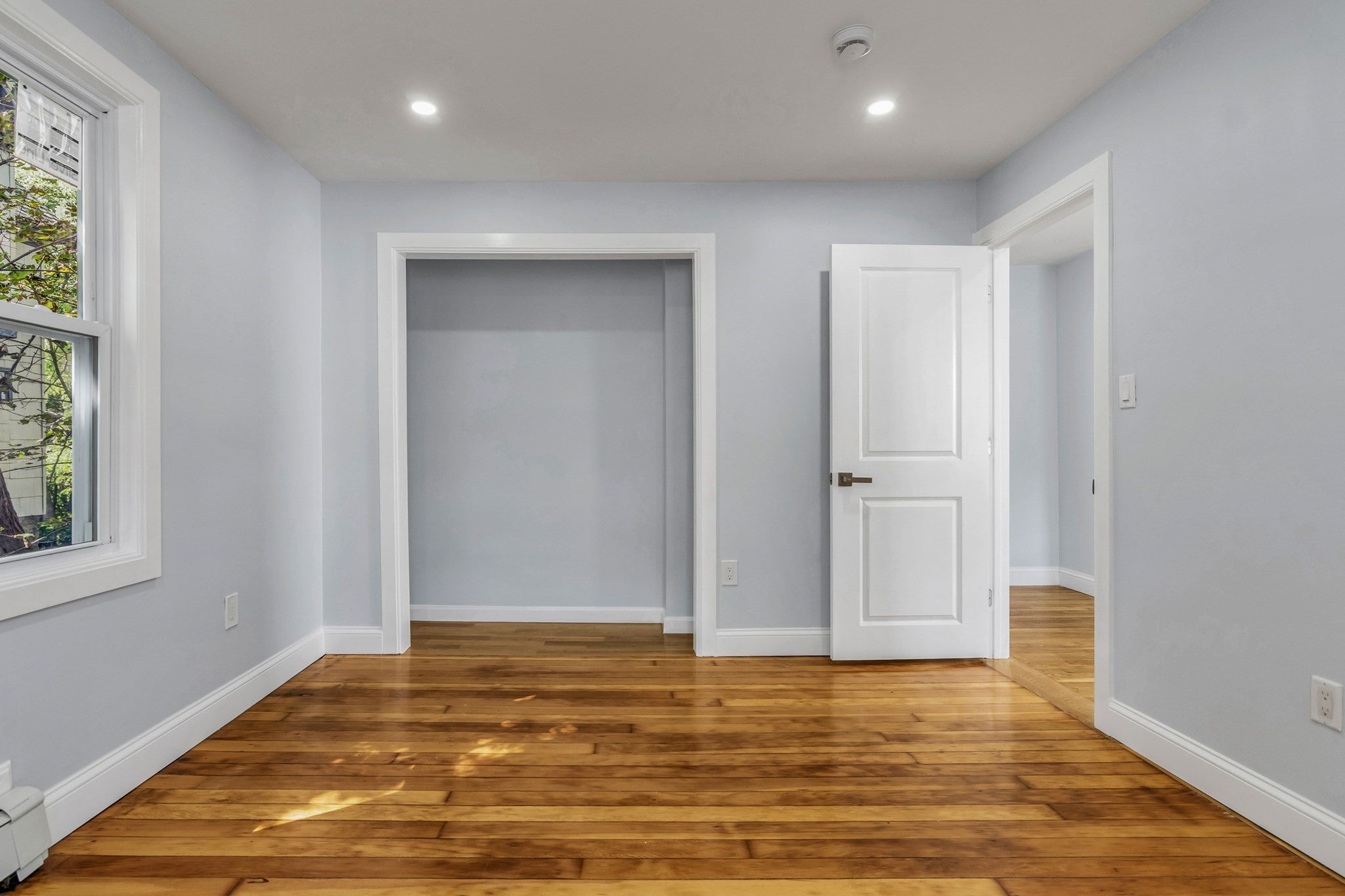 197 Oakland Ave, Methuen, MA Photo #8