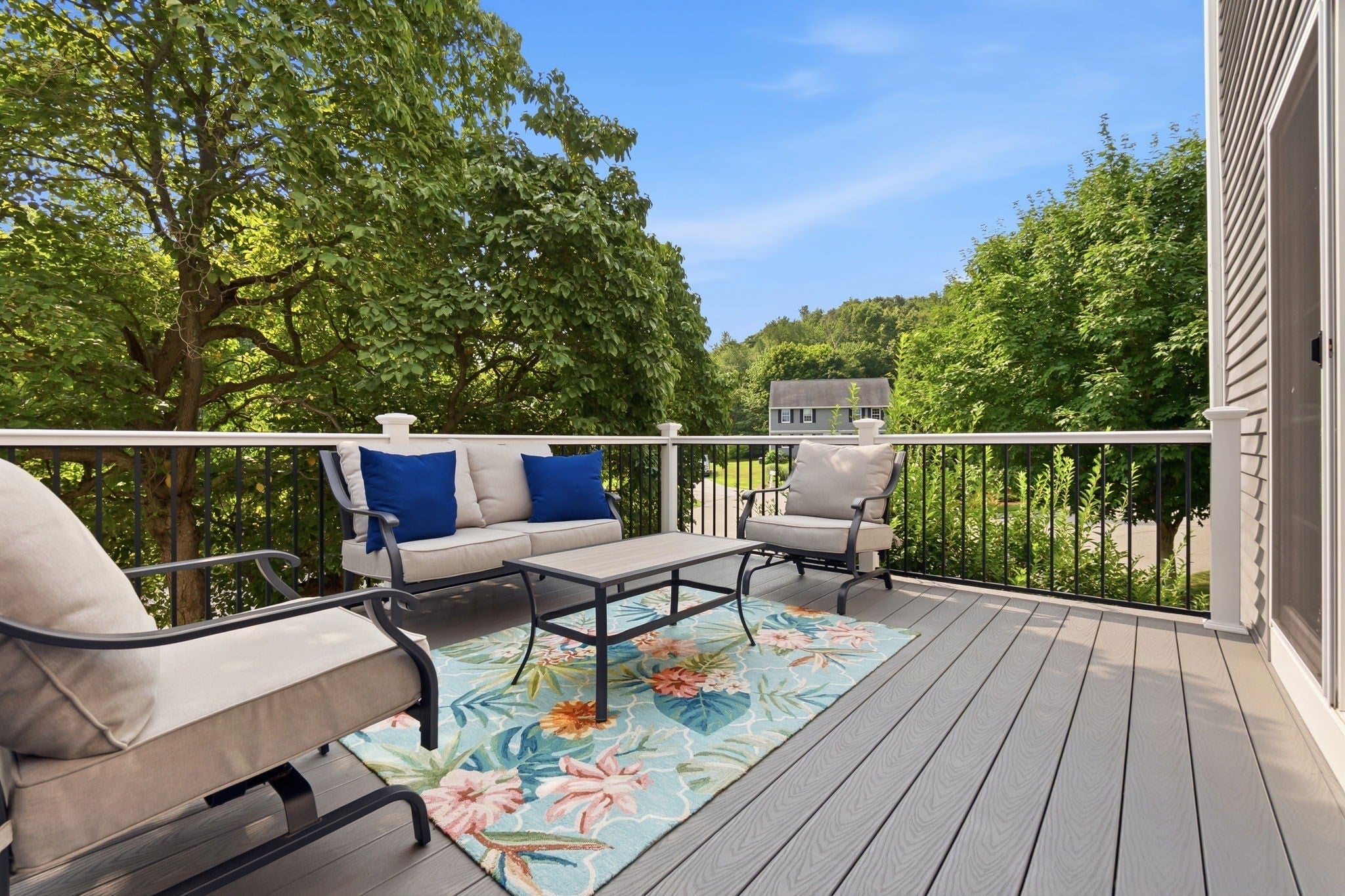 9 Comanche Cir #11, Haverhill, MA Photo #33