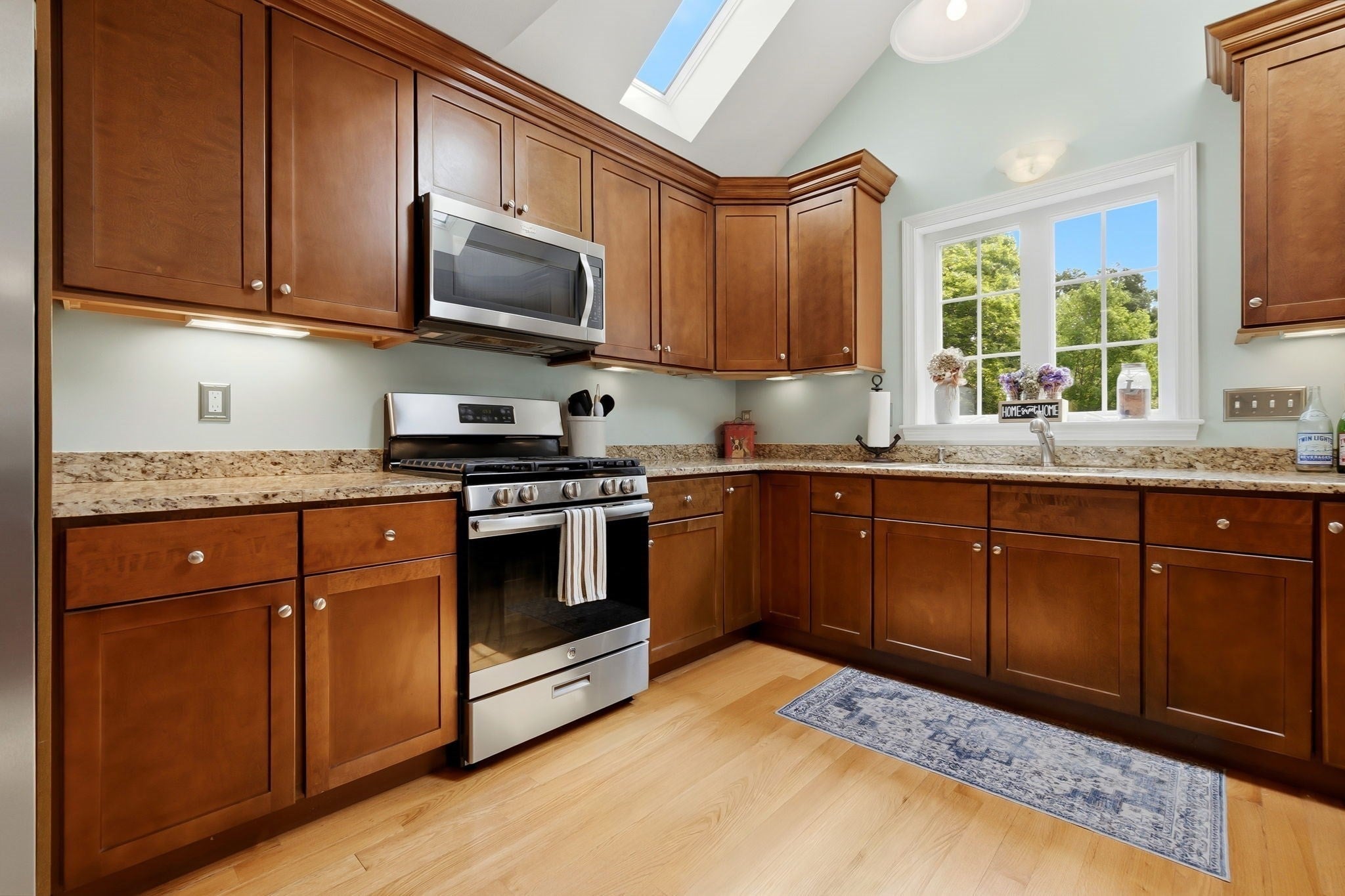 9 Comanche Cir #11, Haverhill, MA Photo #6