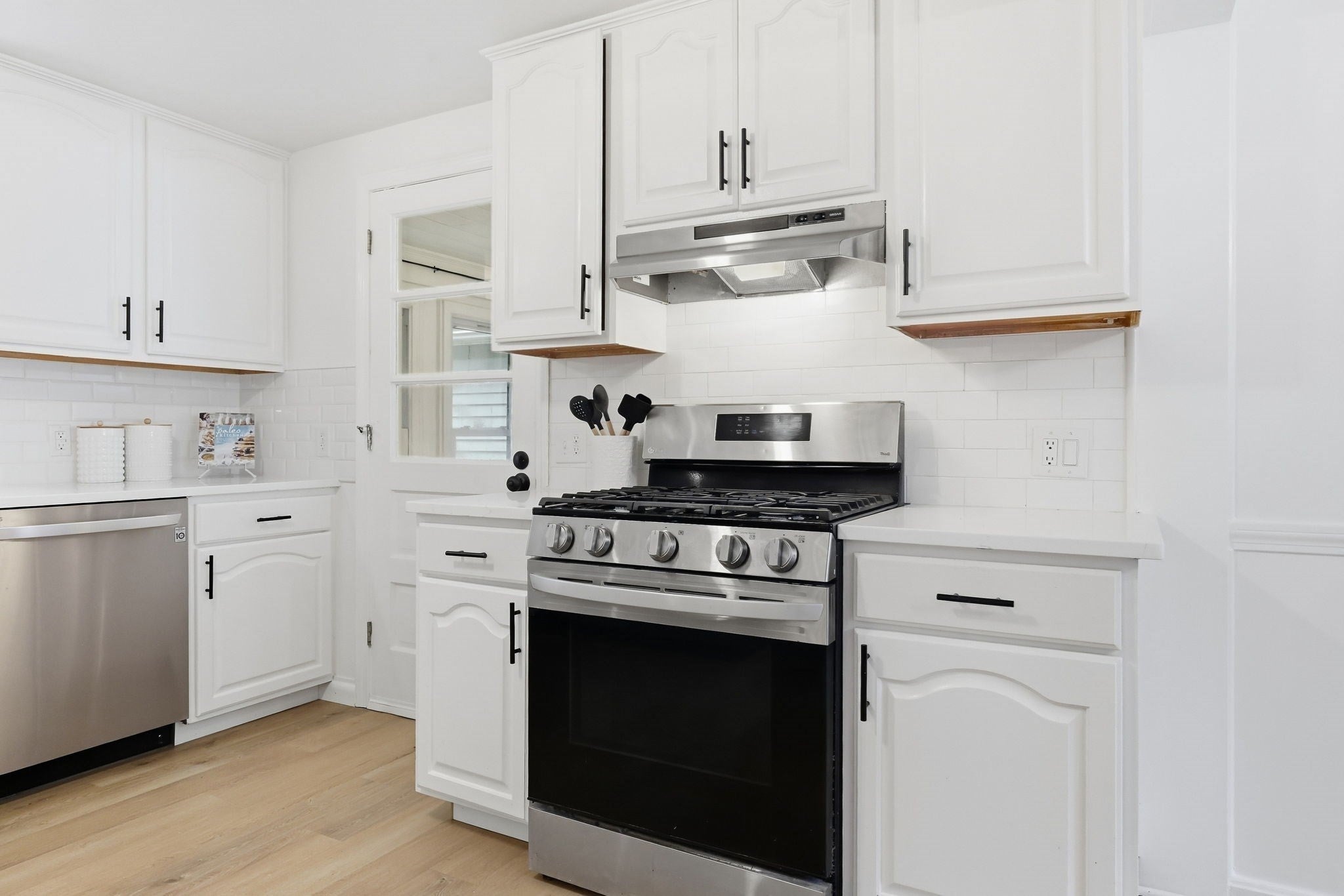 48 E Allen Ridge Rd, Springfield, MA, 48 E Allen Ridge Rd, Springfield, MA Photo #6