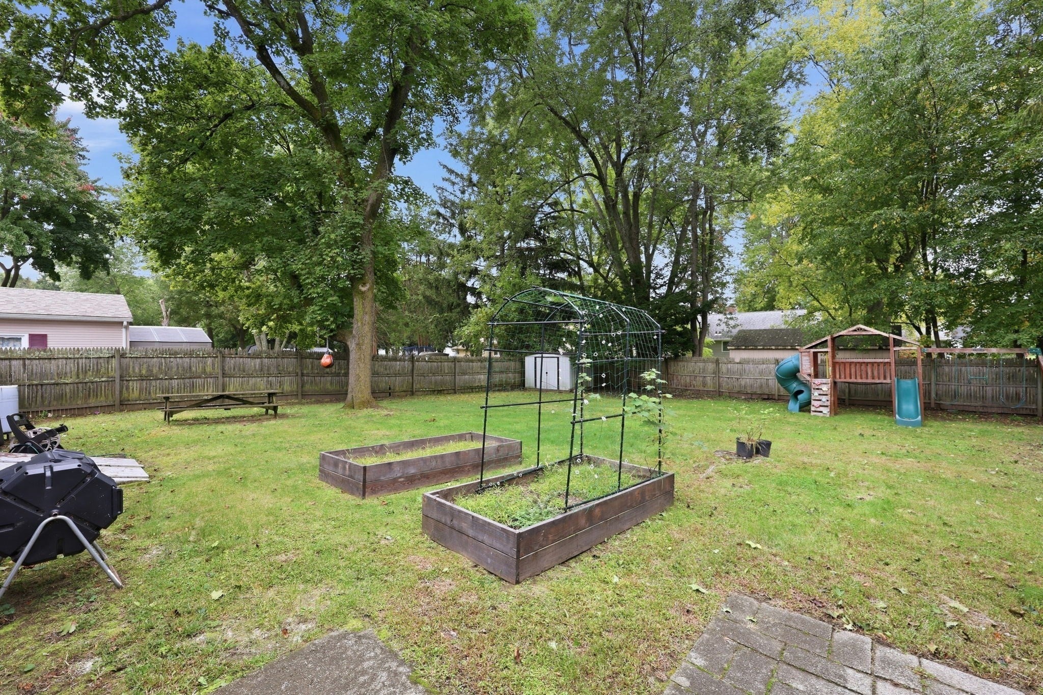 48 E Allen Ridge Rd, Springfield, MA, 48 E Allen Ridge Rd, Springfield, MA Photo #33