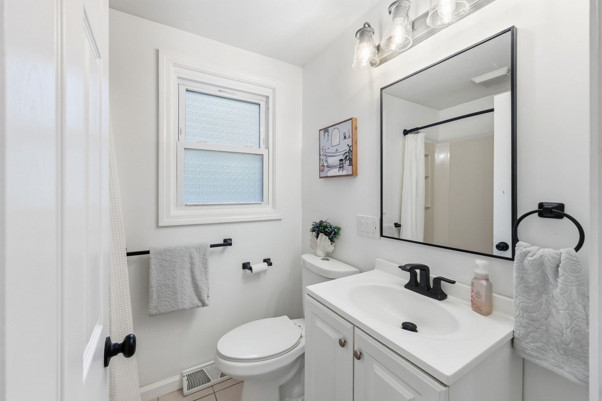 48 E Allen Ridge Rd, Springfield, MA, 48 E Allen Ridge Rd, Springfield, MA Photo #18