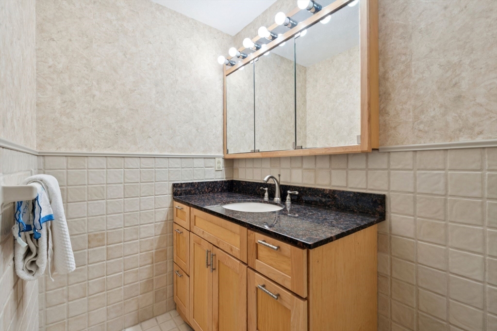 20 Murdock Rd, Stoneham, MA, 20 Murdock Rd, Stoneham, MA Photo #15