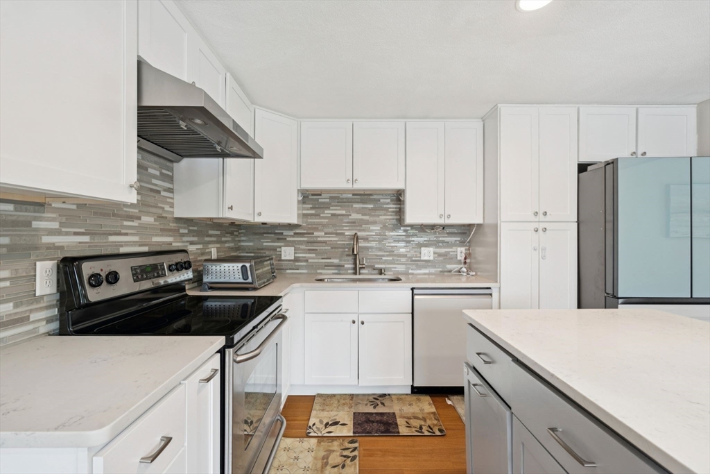 20 Murdock Rd, Stoneham, MA, 20 Murdock Rd, Stoneham, MA Photo #9