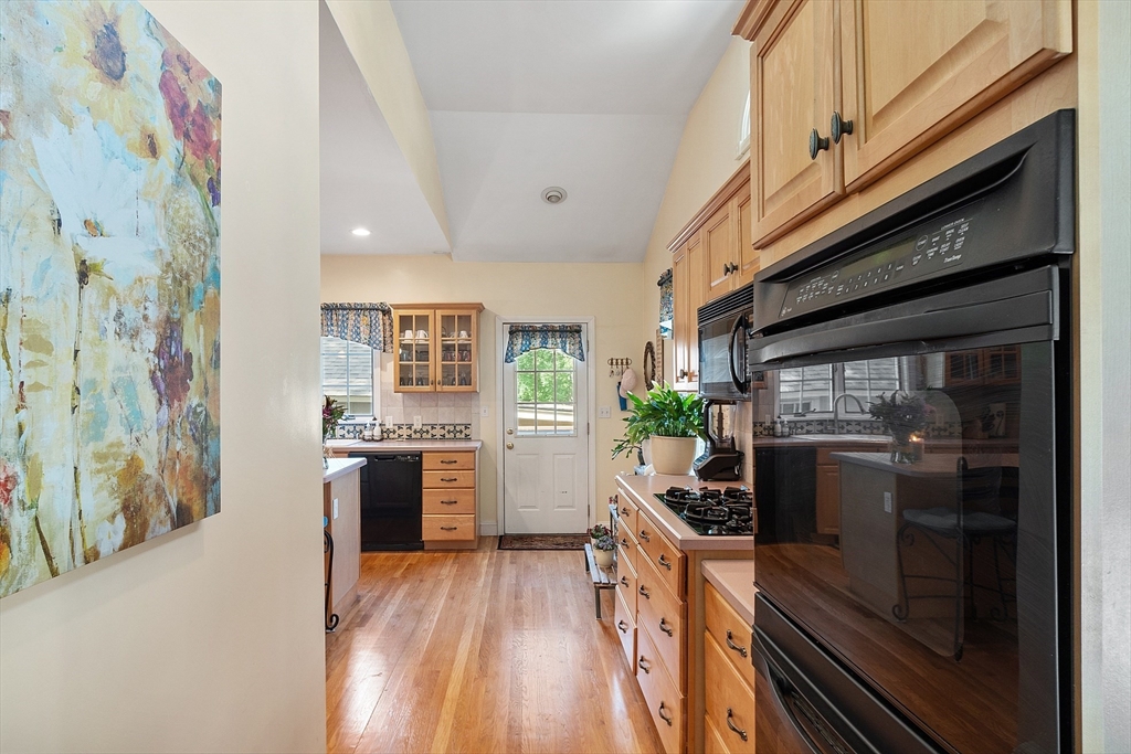 4 Pleasant View St