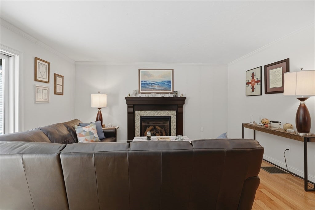 21 Cranbrook Drive, Holden, MA Photo #12