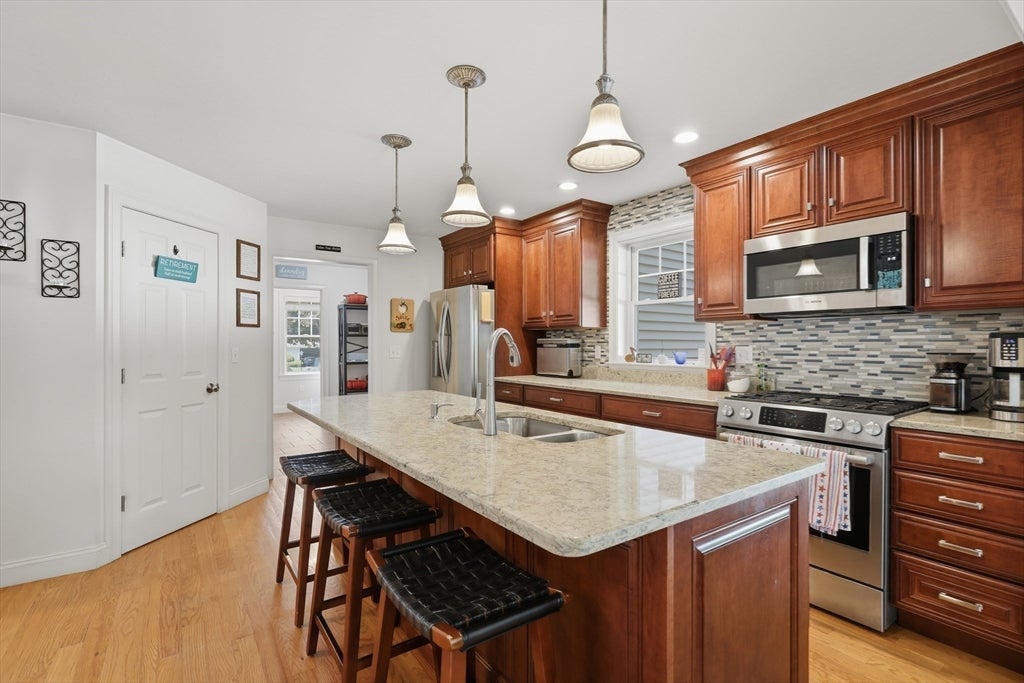21 Cranbrook Drive, Holden, MA Photo #7