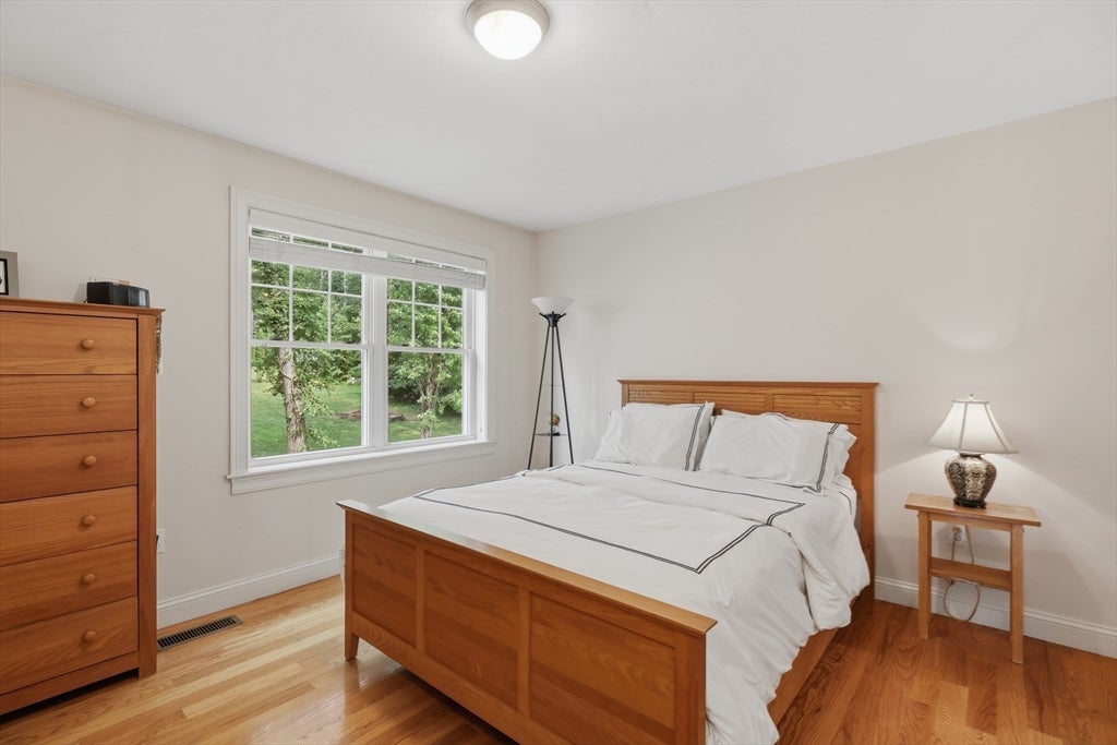 21 Cranbrook Drive, Holden, MA Photo #22