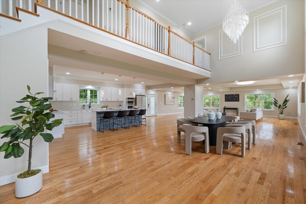 72 Huguenot Rd