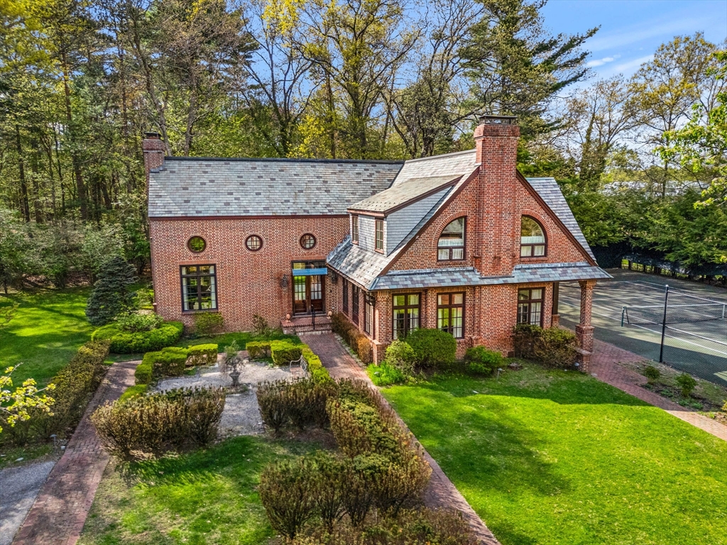 110 Juniper Rd, Belmont, MA Photo #2