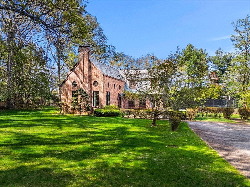110 Juniper Rd, Belmont, MA Photo #38
