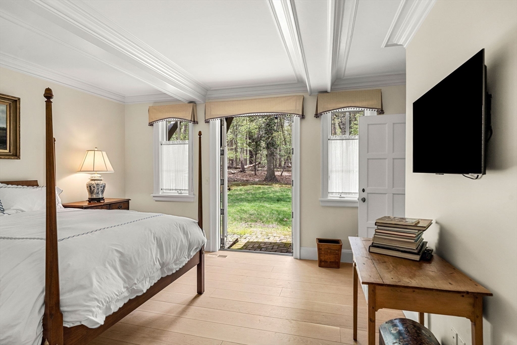 110 Juniper Rd, Belmont, MA Photo #17