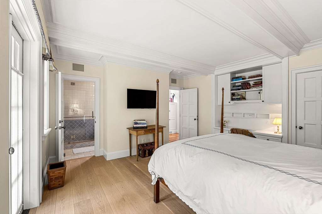 110 Juniper Rd, Belmont, MA Photo #18