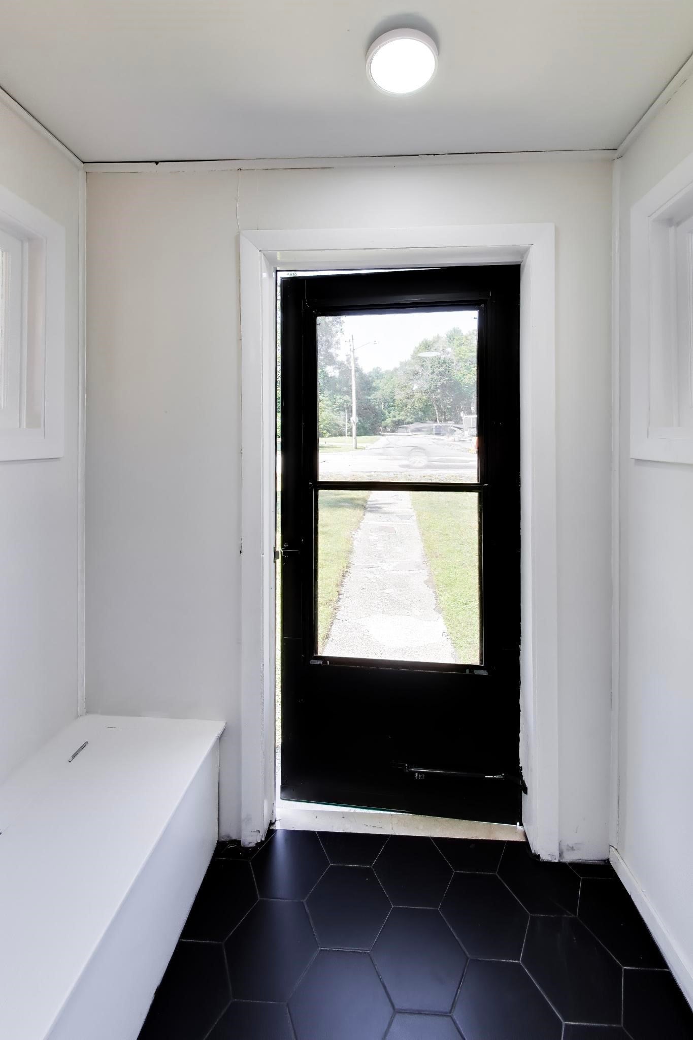 1156 Washington St, Walpole, MA, 1156 Washington St, Walpole, MA Photo #5