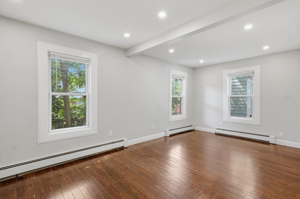 91 Burrell Street 1