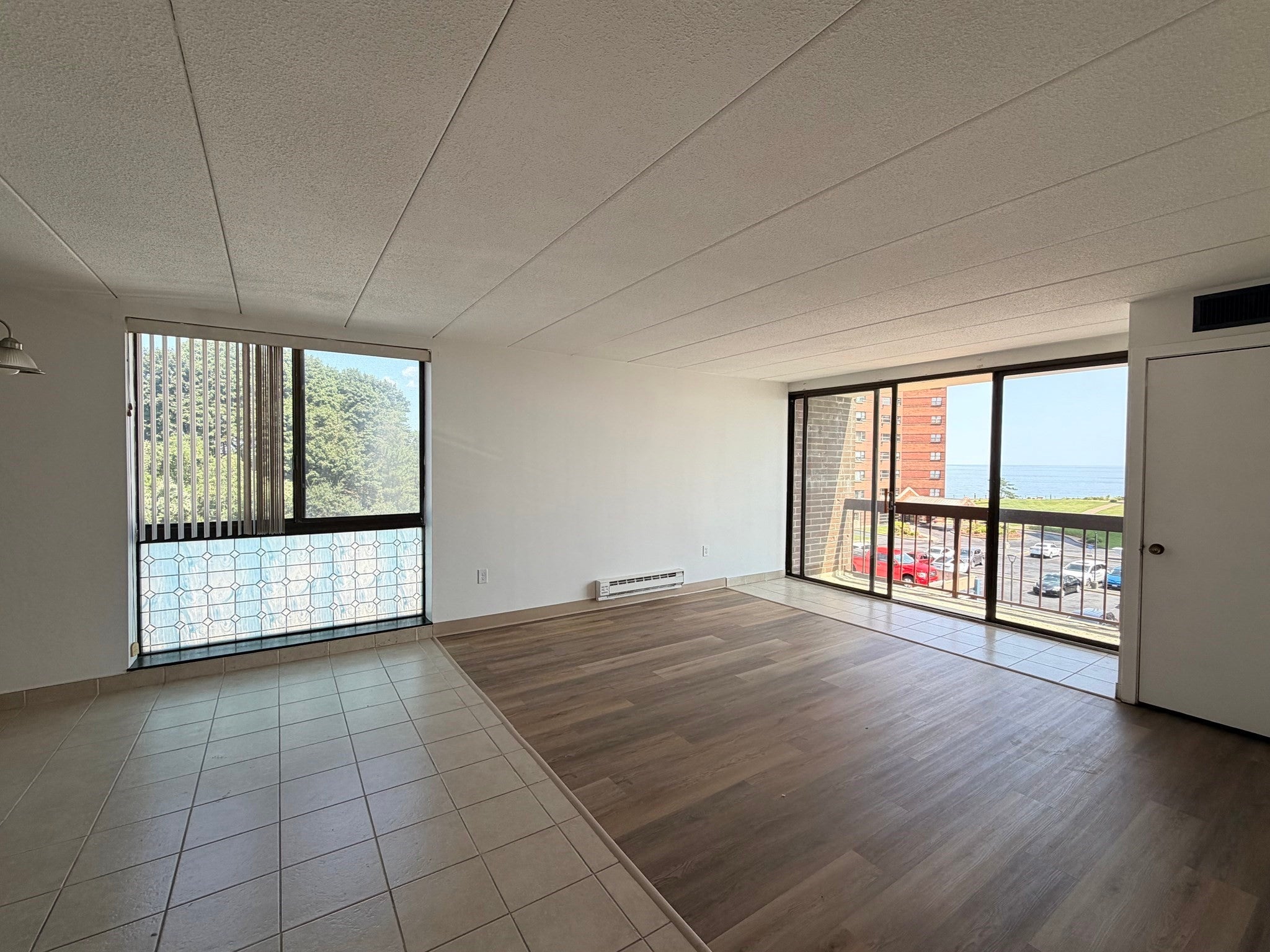1 Pond ST #4N, Winthrop, MA, 1 Pond ST #4N, Winthrop, MA Photo #2