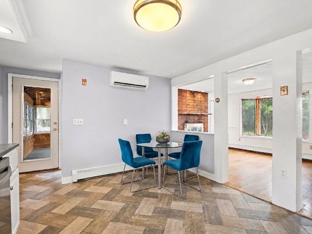 6 Hovey Ave, Natick, MA Photo #16