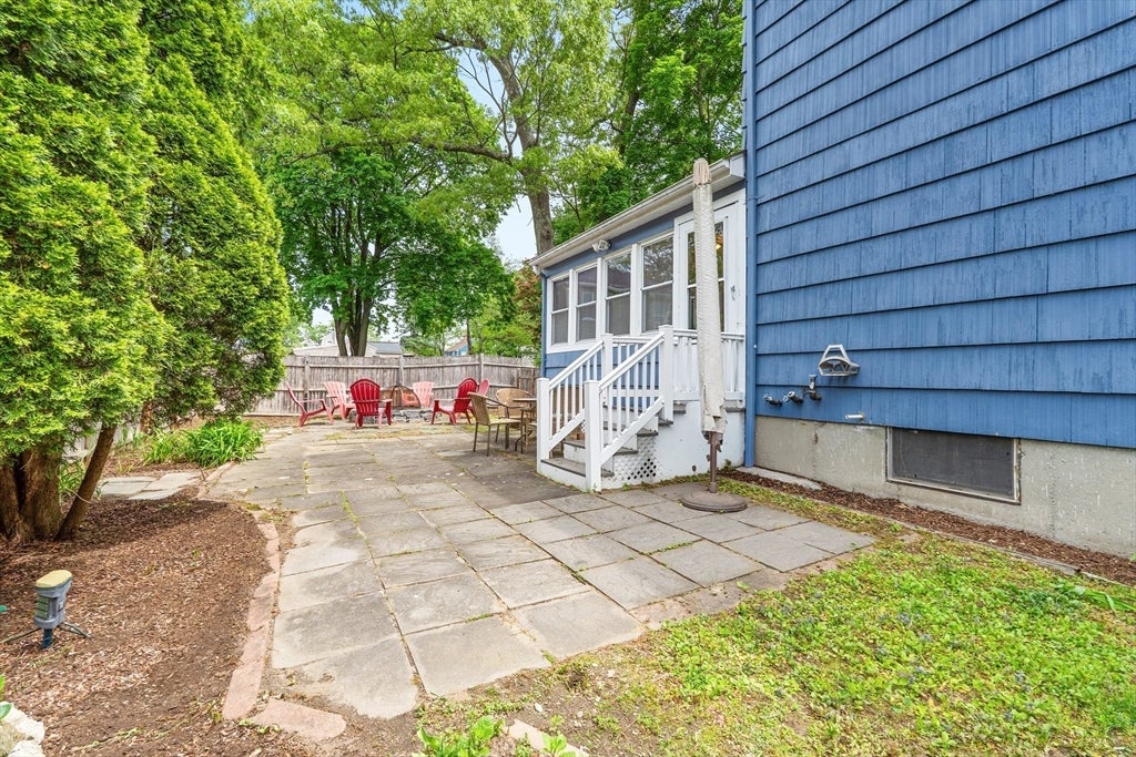 6 Hovey Ave, Natick, MA Photo #37