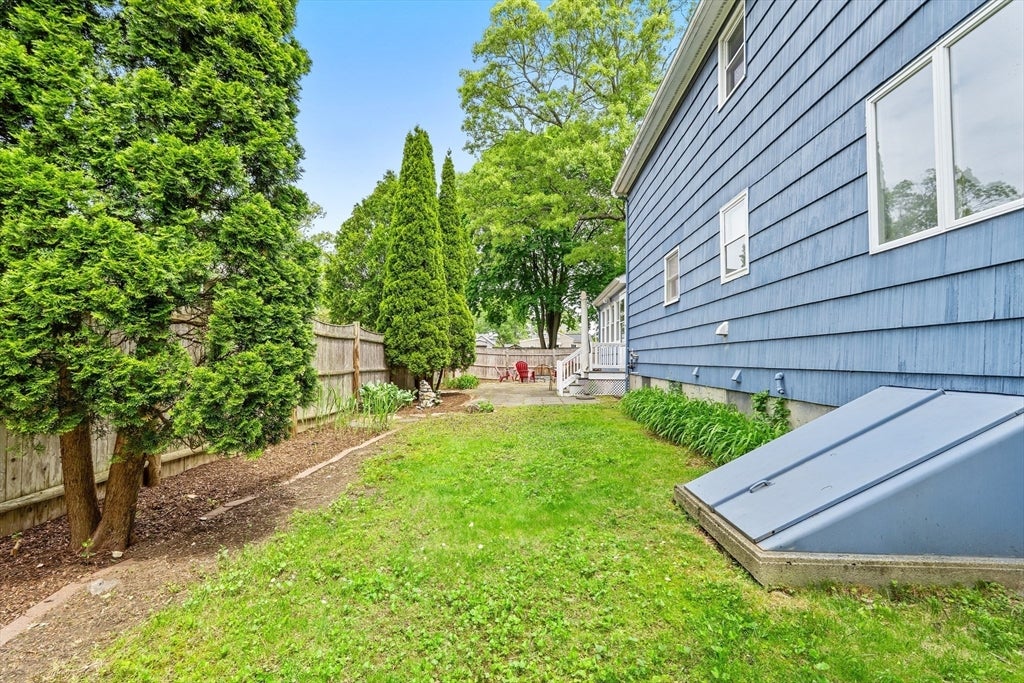 6 Hovey Ave, Natick, MA Photo #34