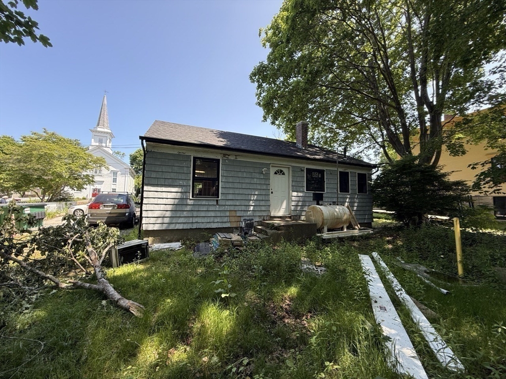 529 Old County Rd