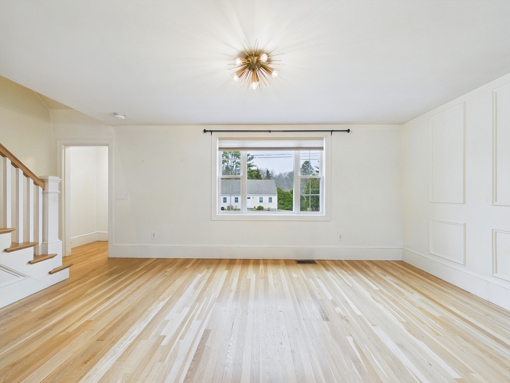 18 Shaker Rd.