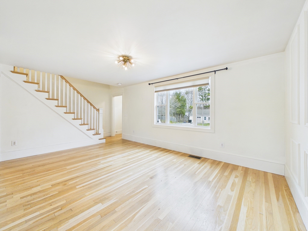 18 Shaker Rd.