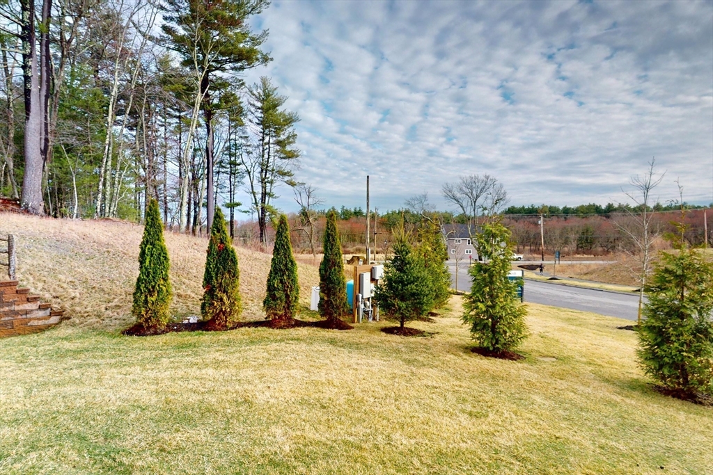 Sudbury, Massachusetts 01776, United States, 3 Bedrooms Bedrooms, ,3 BathroomsBathrooms,Residential,Active,117215