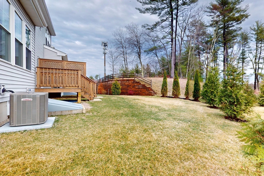 Sudbury, Massachusetts 01776, United States, 3 Bedrooms Bedrooms, ,3 BathroomsBathrooms,Residential,Active,117215