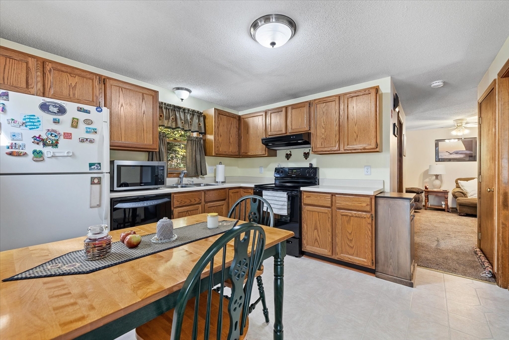 365 Mellen Rd