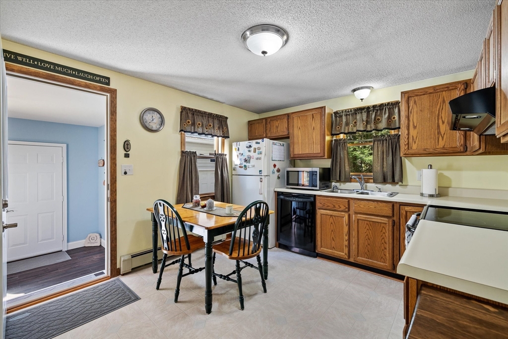 365 Mellen Rd