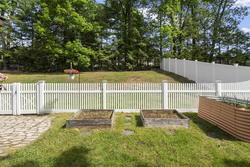 6 Edith Rd
