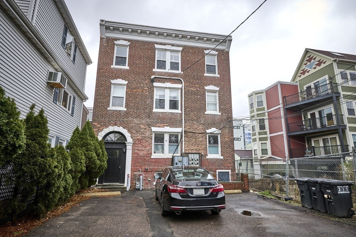 6 Bedford Street
