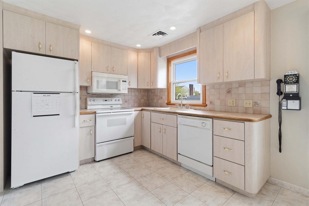 63 Taft St, Revere, MA Photo #6