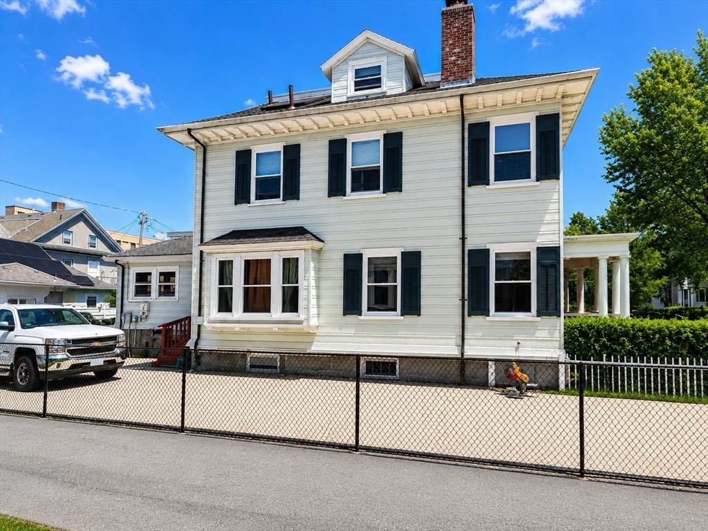 337 Union St